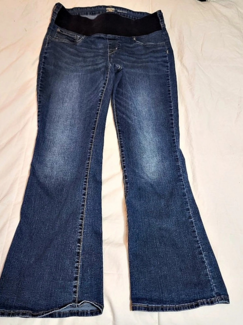 Levi's Signature Gold Maternity Bootcut Maternity Bootcut Jeans in Blue XL